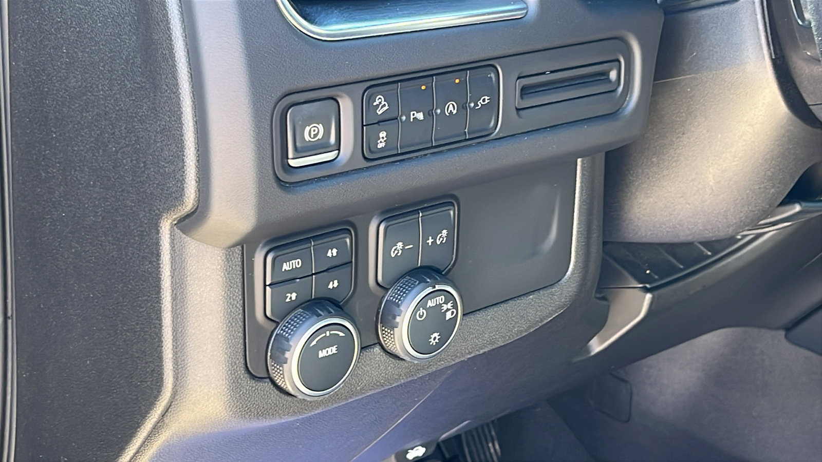 Certified 2021 Chevrolet Tahoe Z71 image 13