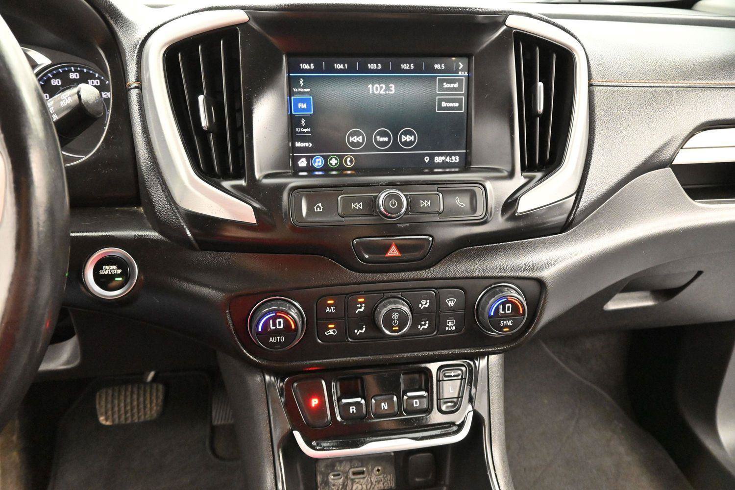 Used 2020 GMC Terrain SLE w/ Driver Convenience Package AWD/4WD image 21