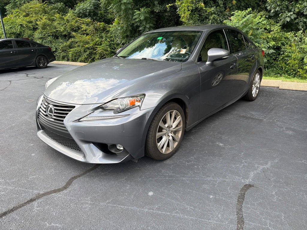 Used 2016 Lexus IS 200t RWD image 2