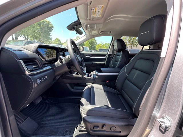 Used 2026 GMC Terrain Denali AWD/4WD image 24