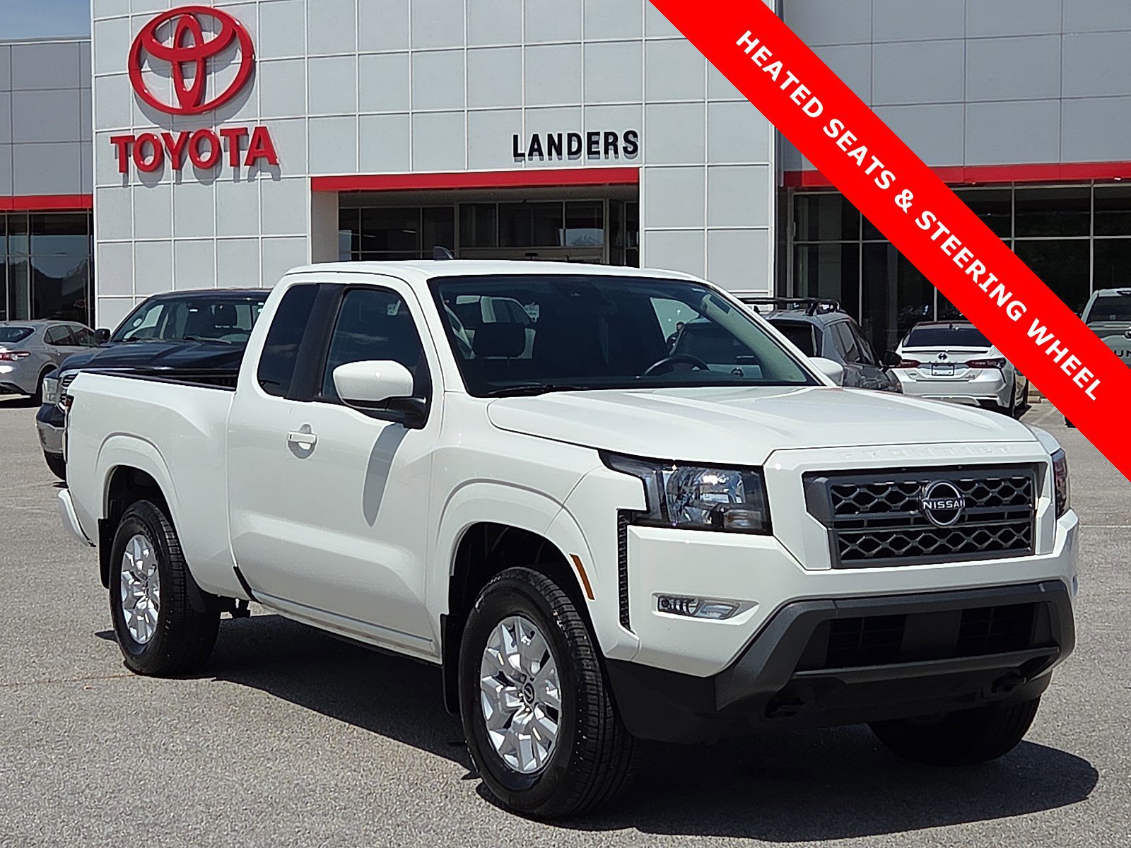 Used 2024 Nissan Frontier SV w/ SV Convenience Package