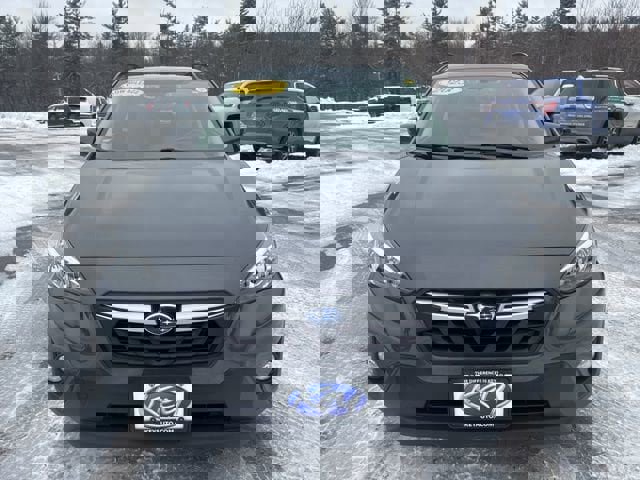Used 2023 Subaru Crosstrek 2.0i Premium image 2