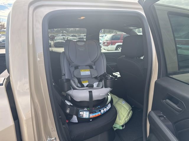 Used 2024 Chevrolet Colorado Trail Boss w/ Advanced Trailering Package image 17