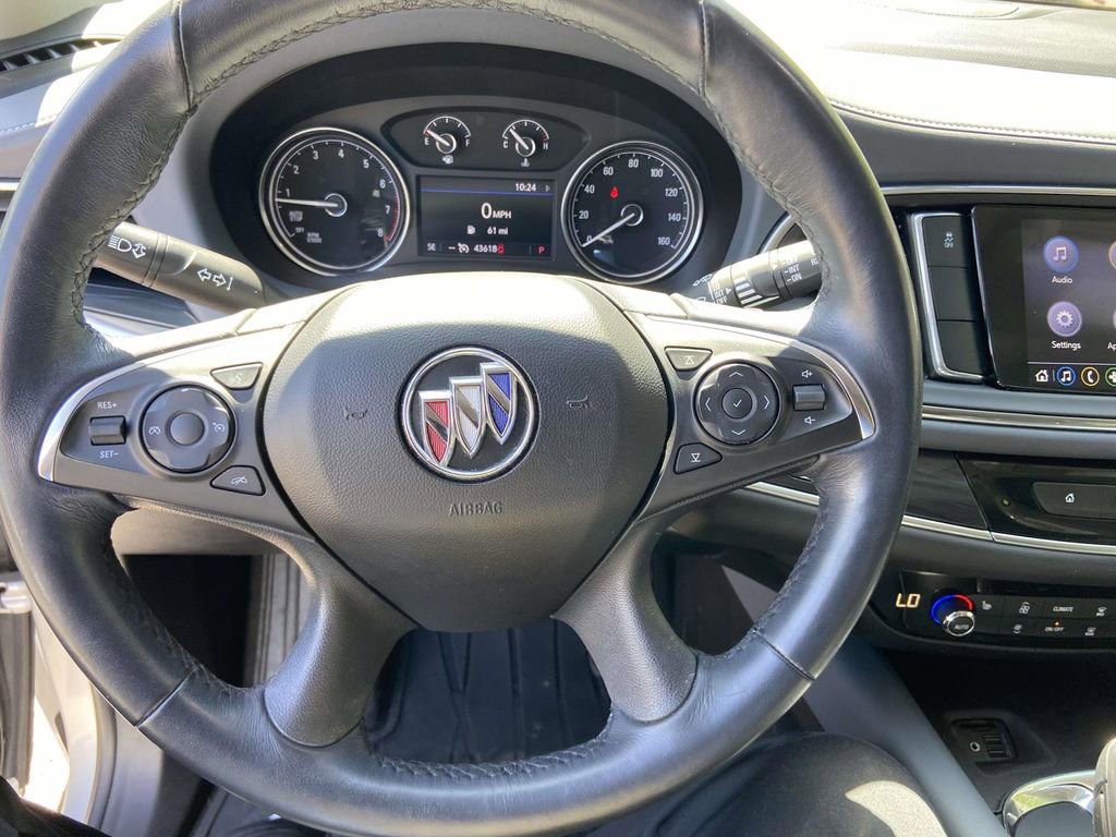 Used 2020 Buick Enclave Essence w/ Sport Touring Edition image 35
