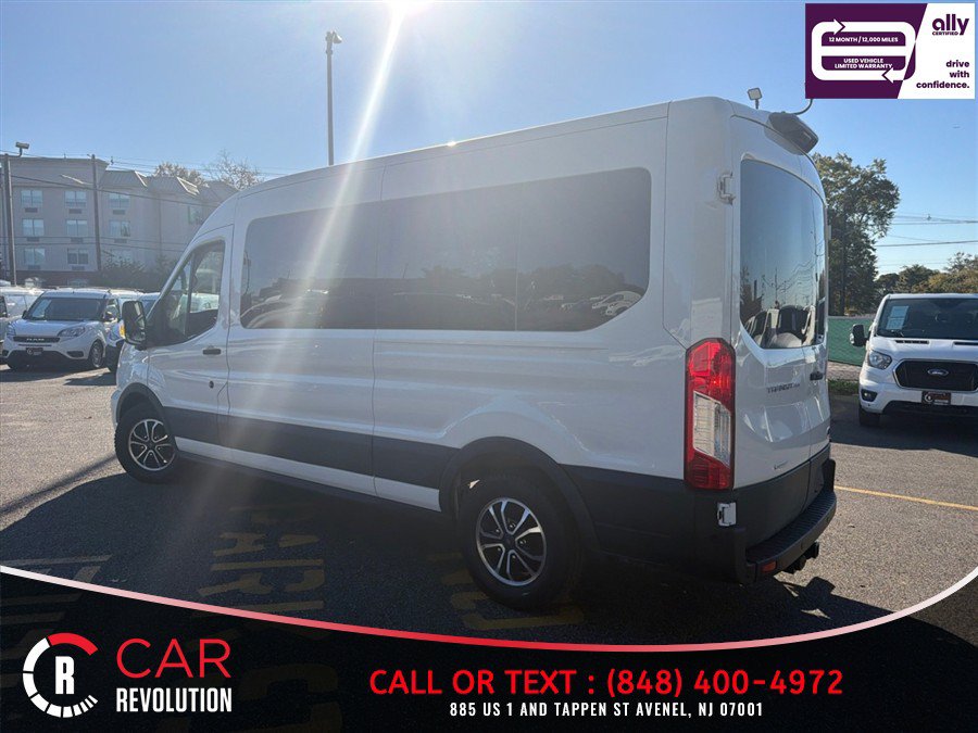 Used 2022 Ford Transit 350 XLT RWD image 4