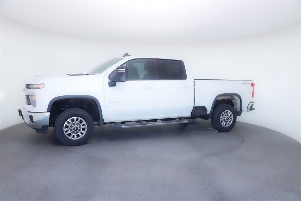 Used 2024 Chevrolet Silverado 2500 LT image 15