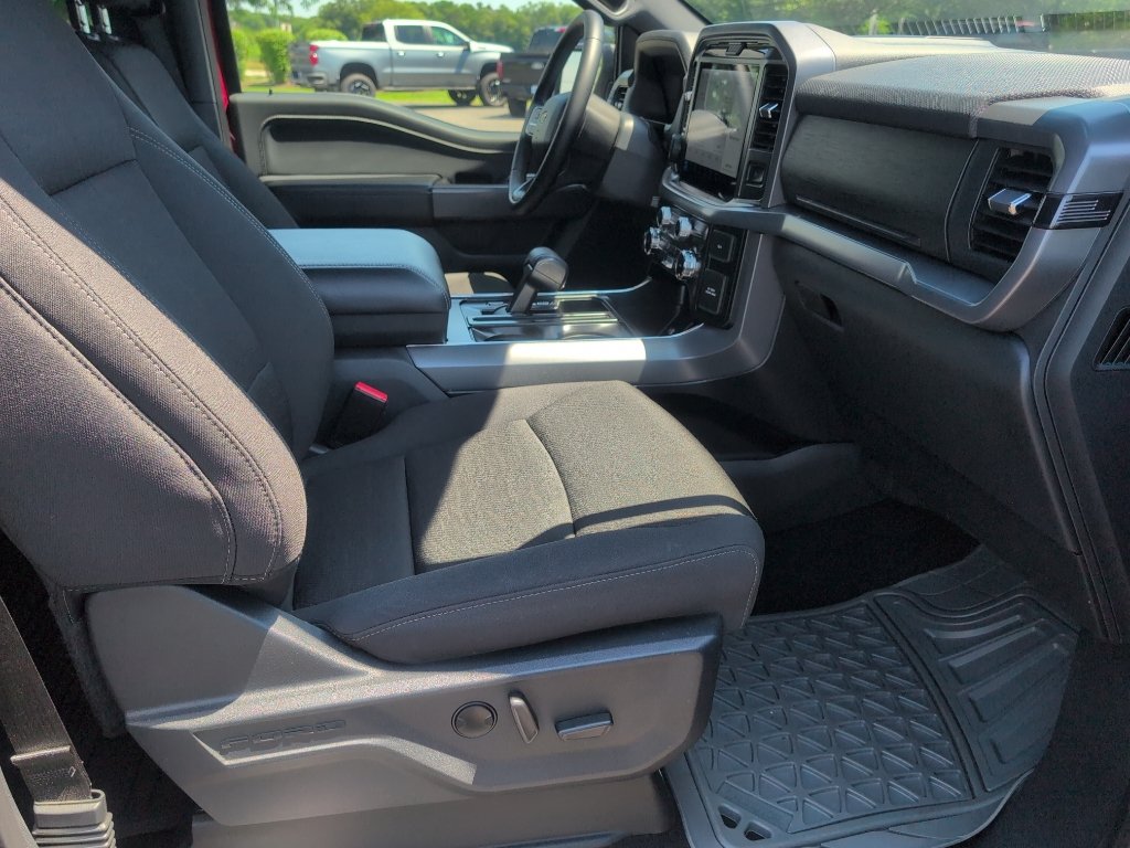 Used 2025 Ford F150 XLT w/ Equipment Group 302A MID AWD/4WD image 23