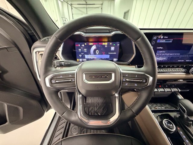 Certified 2026 GMC Canyon Denali AWD/4WD image 8