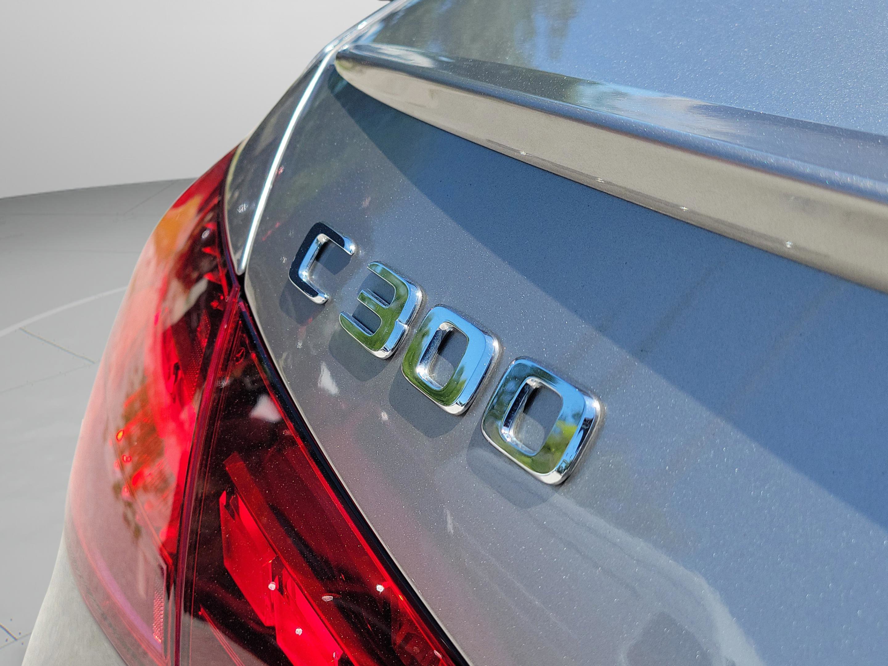 Used 2023 Mercedes-Benz C 300 Sedan image 31