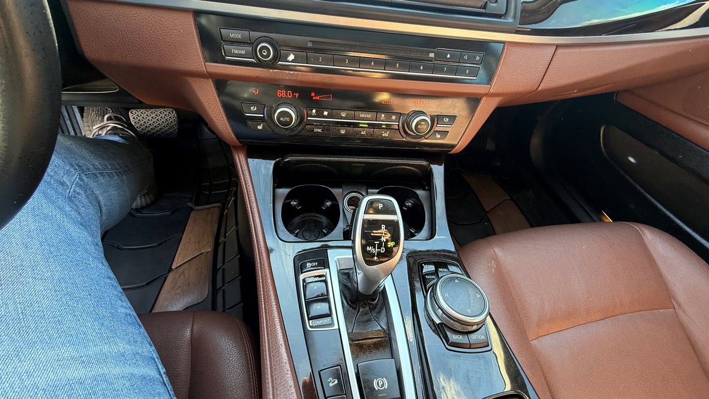 Used 2016 BMW 528i xDrive Sedan AWD/4WD image 13