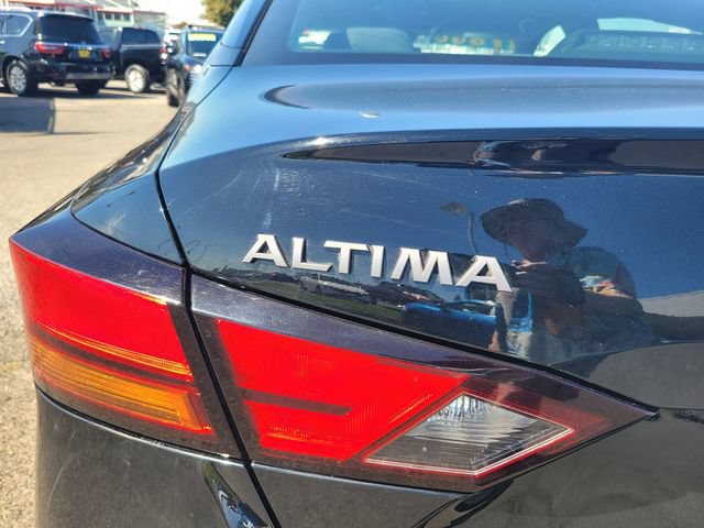 Certified 2024 Nissan Altima 2.5 S FWD image 10