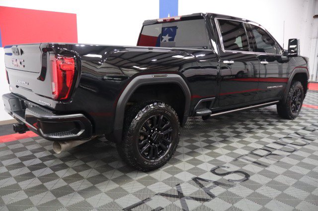 Used 2022 GMC Sierra 3500 Denali w/ Denali Black Diamond Edition AWD/4WD image 26