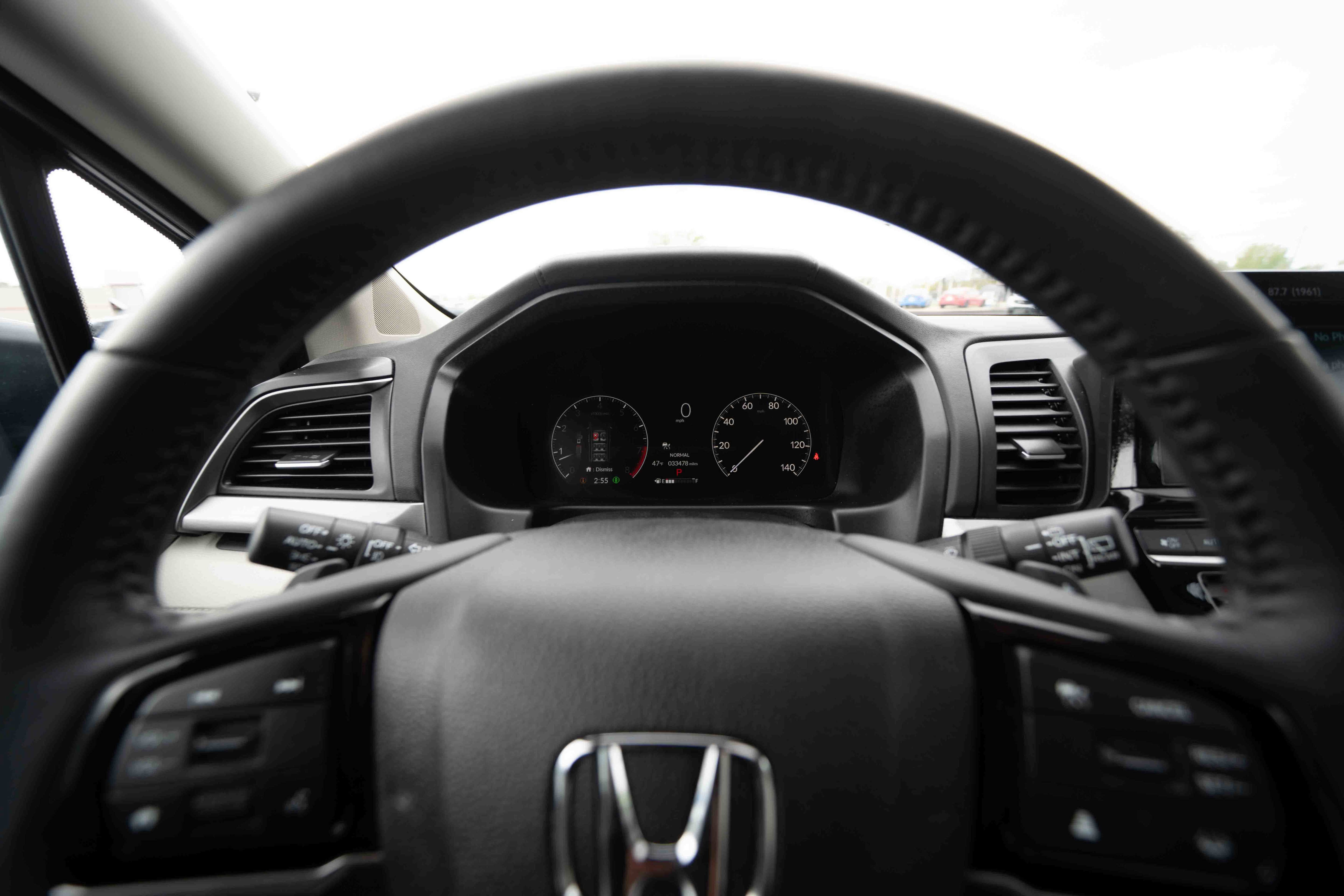 Certified 2025 Honda Odyssey EX-L image 15