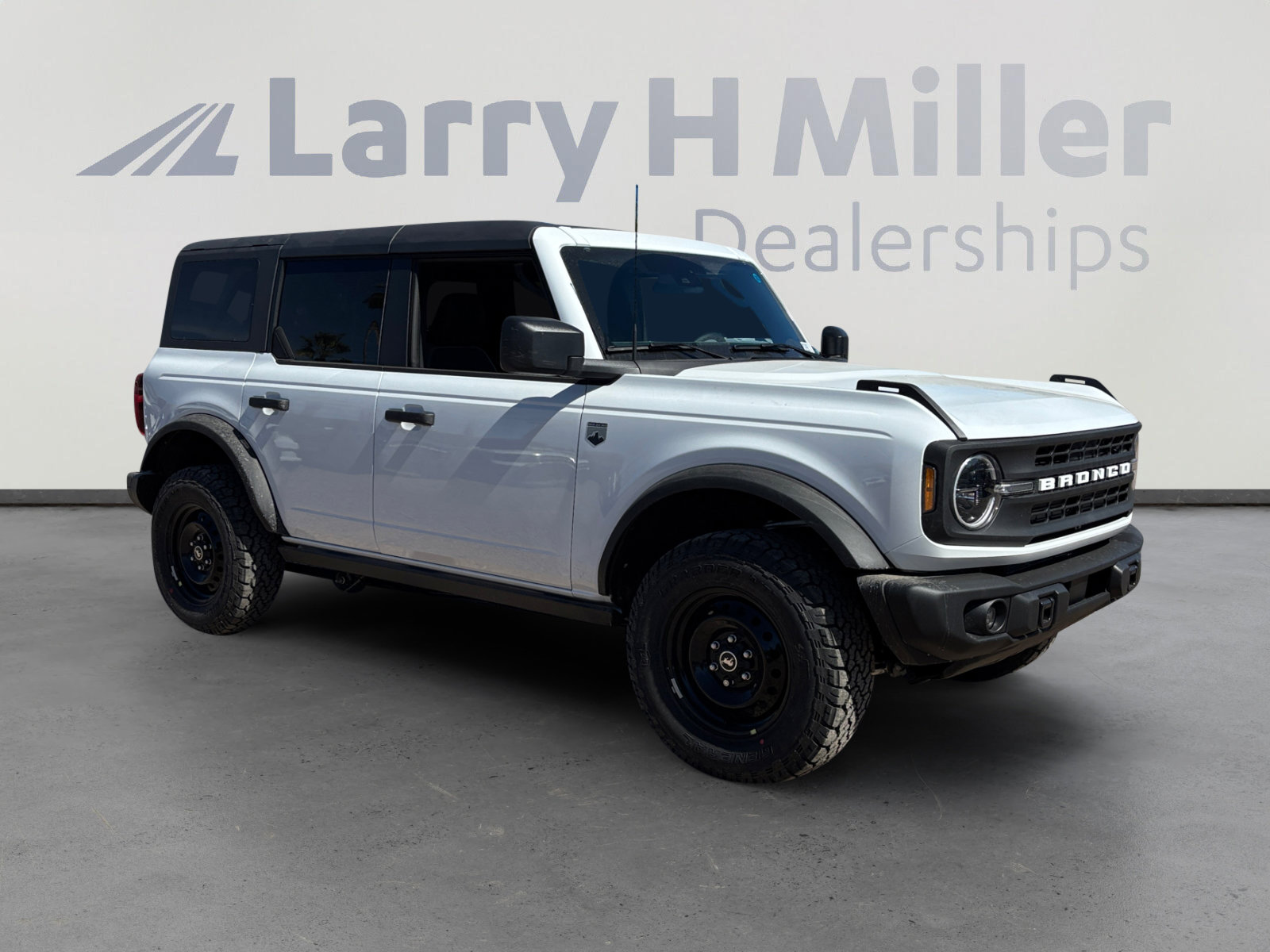 New 2026 Ford Bronco Big Bend w/ Black Diamond Package image 7