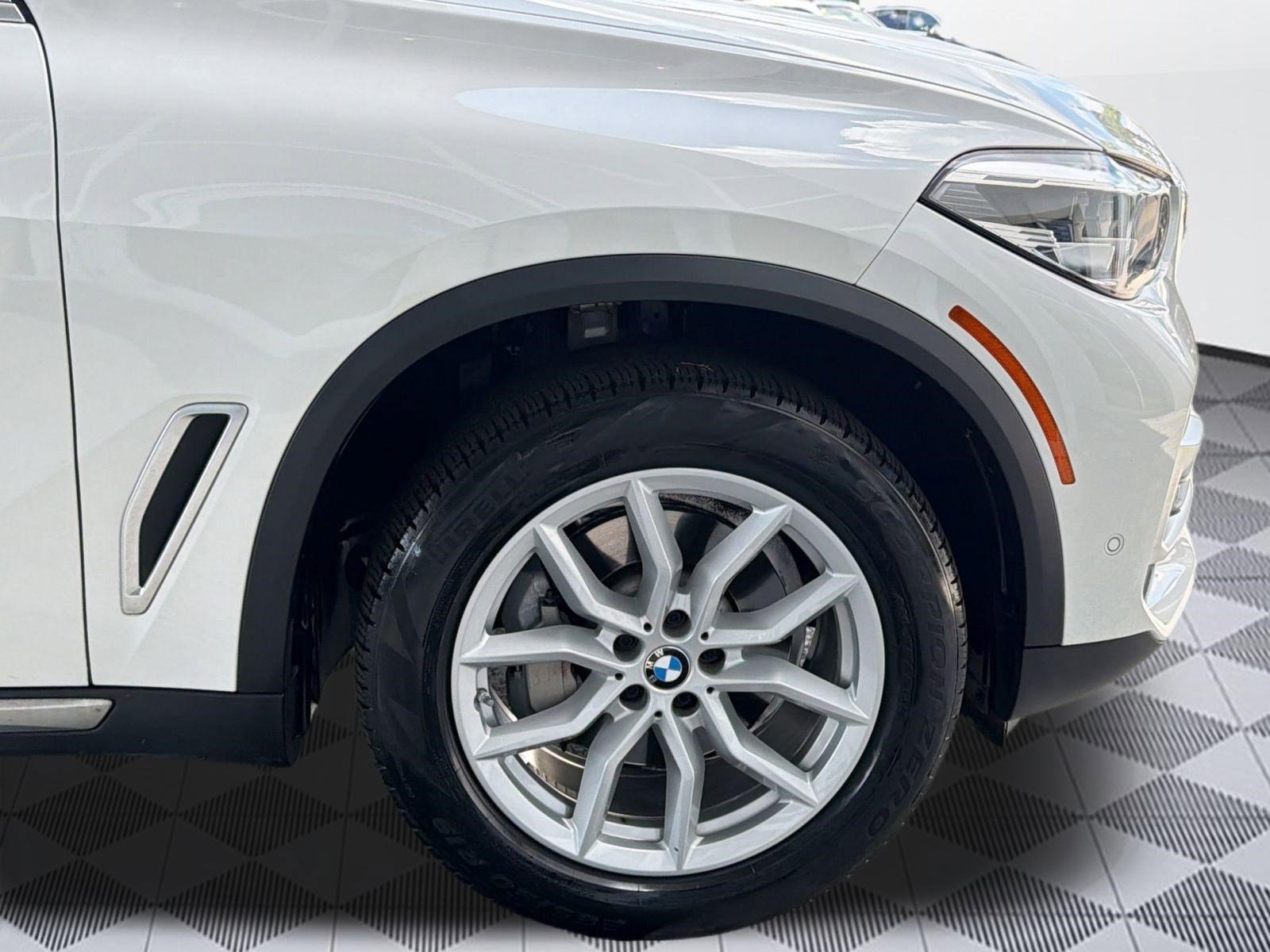 Used 2022 BMW X5 xDrive40i AWD/4WD image 12