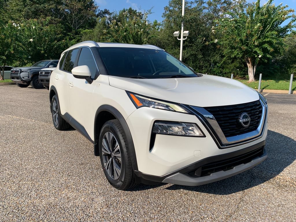 Used 2023 Nissan Rogue SV w/ SV Premium B Package