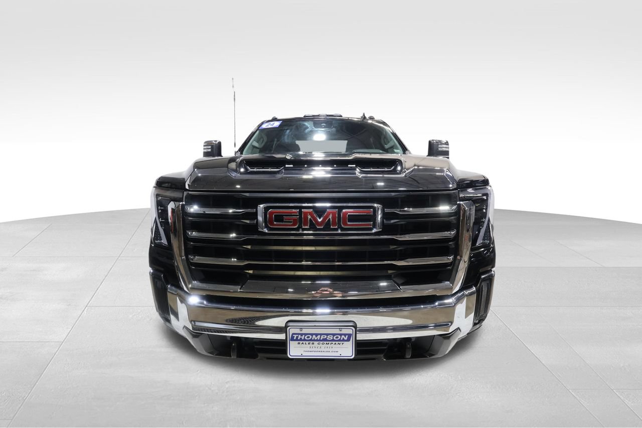 Used 2024 GMC Sierra 2500 SLT w/ SLT Convenience Package AWD/4WD image 7