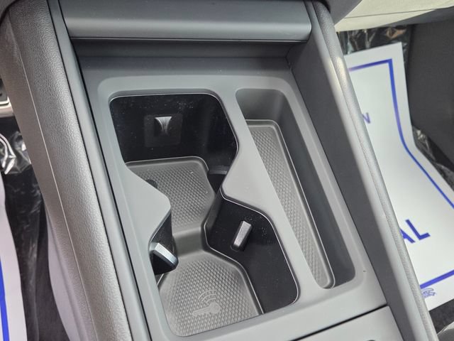New 2026 Volkswagen Tiguan SE R-Line FWD image 22