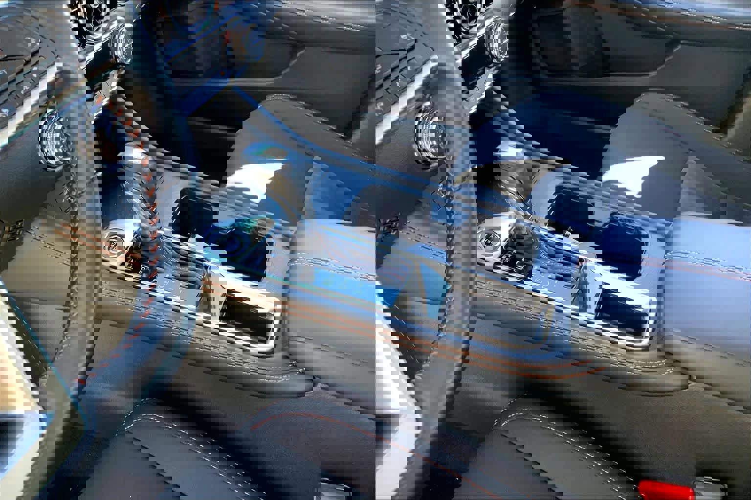 Used 2022 Nissan Sentra SR w/ Midnight Edition image 16