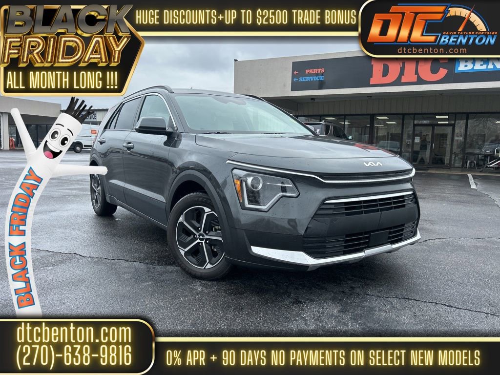Used 2023 Kia Niro EX