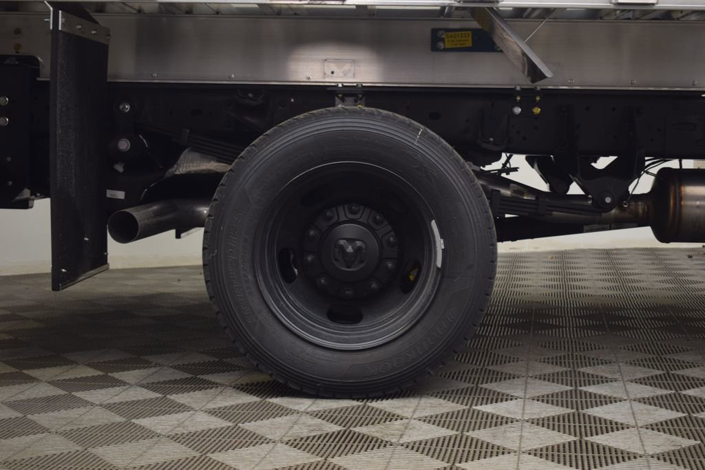 New 2026 RAM 5500 Tradesman image 32