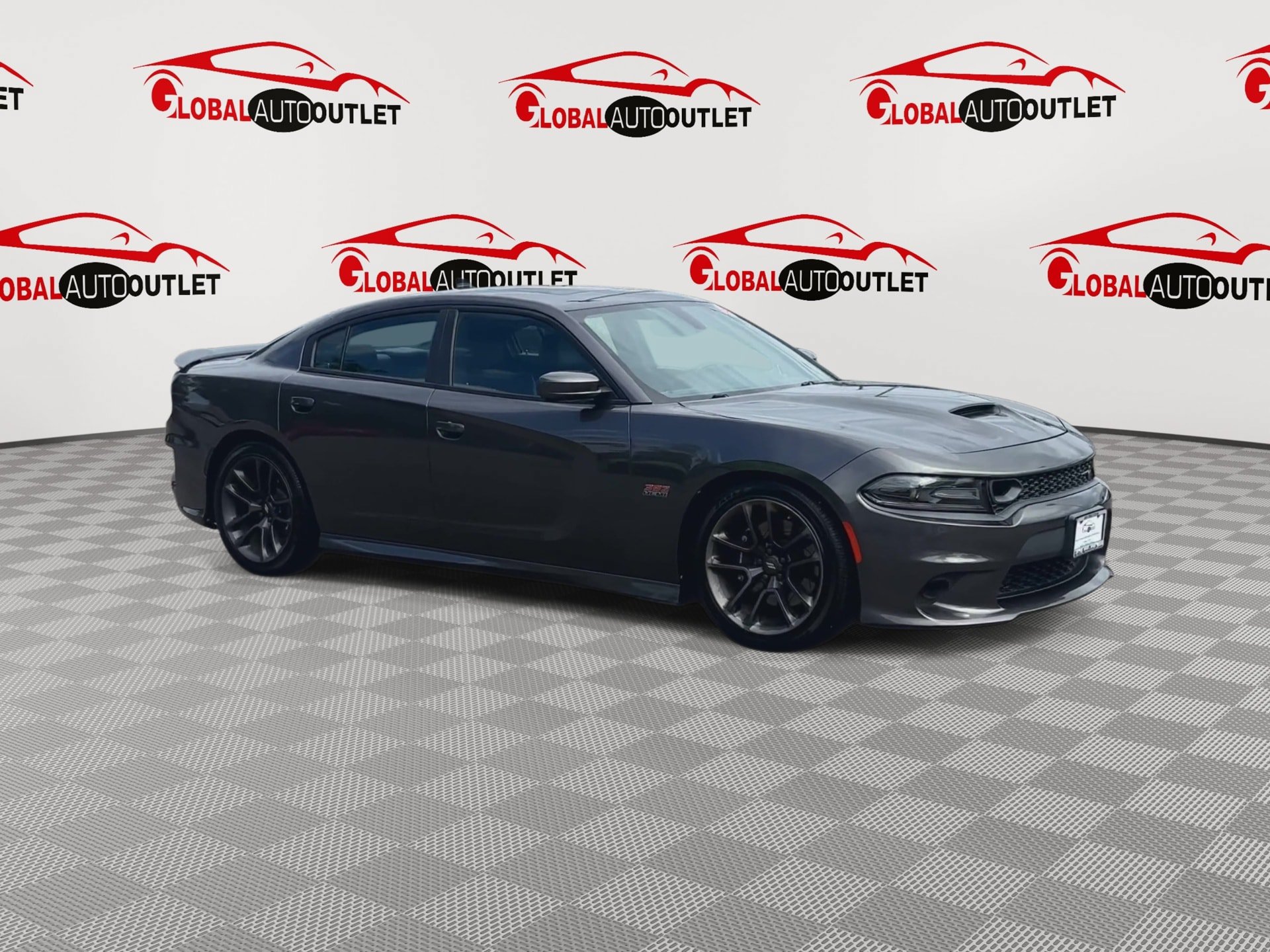 Used 2019 Dodge Charger Scat Pack w/ Plus Group RWD image 2
