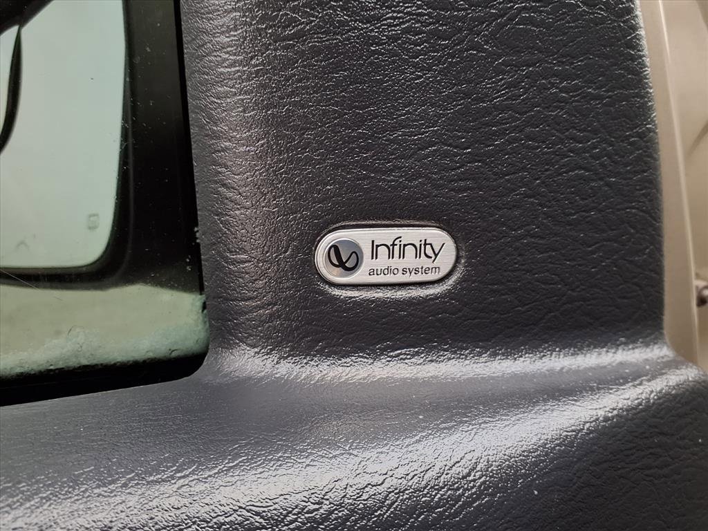 Used 2003 Dodge Ram 2500 Truck SLT image 23