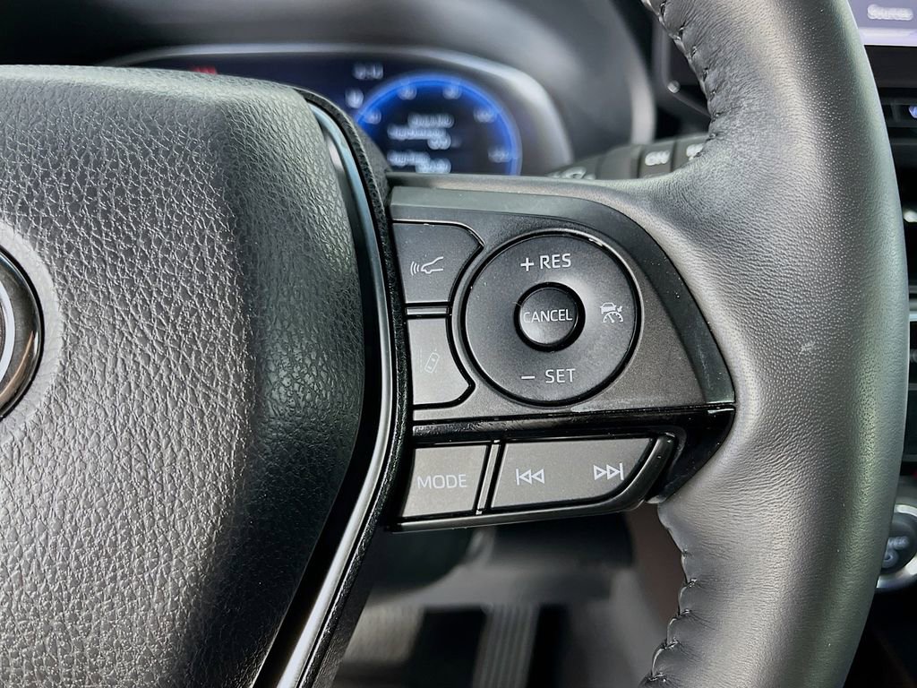 Used 2023 Toyota Venza Limited AWD/4WD image 17