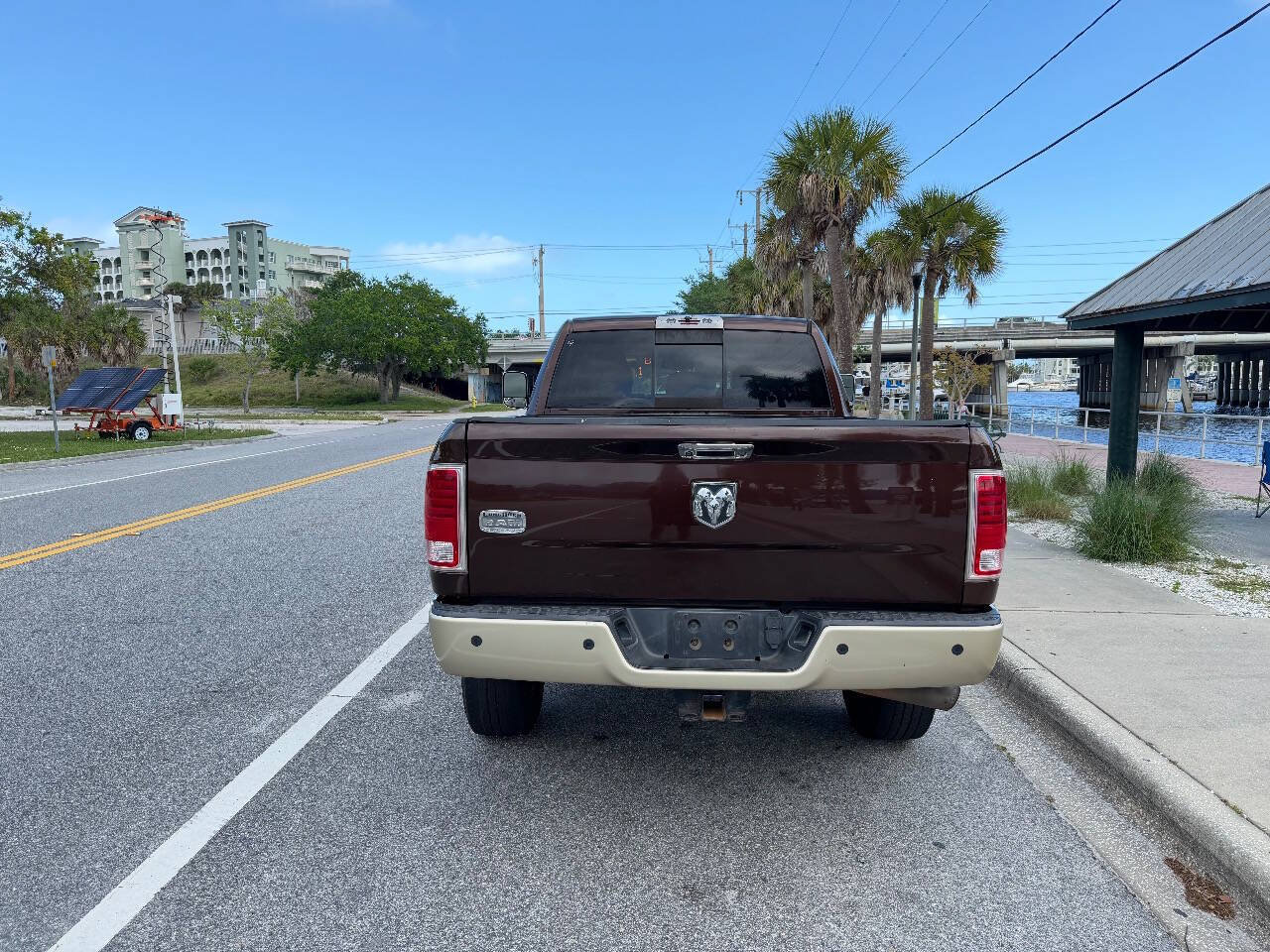 Used 2015 RAM 2500 Longhorn RWD image 10