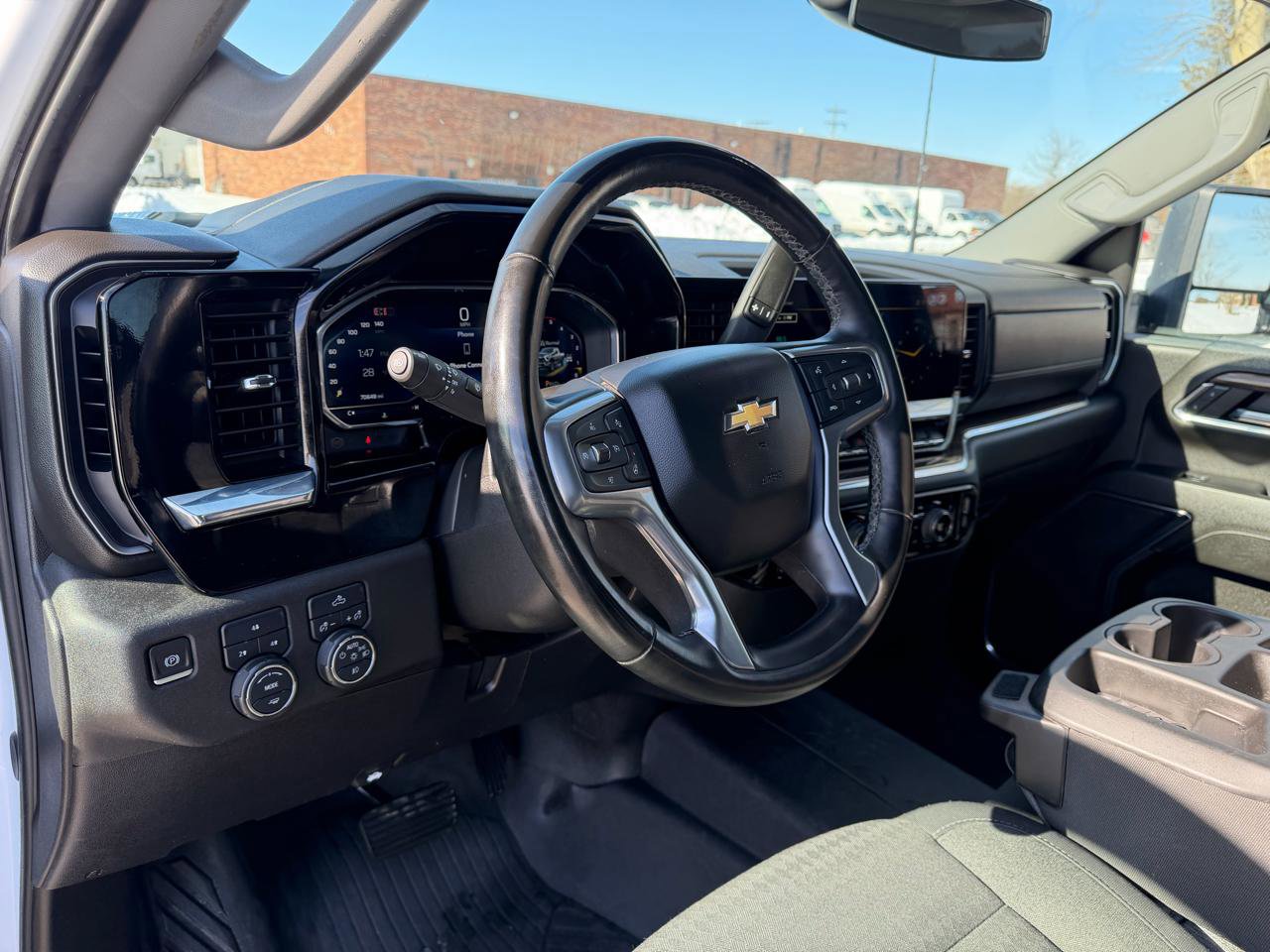 Used 2024 Chevrolet Silverado 2500 LT image 21