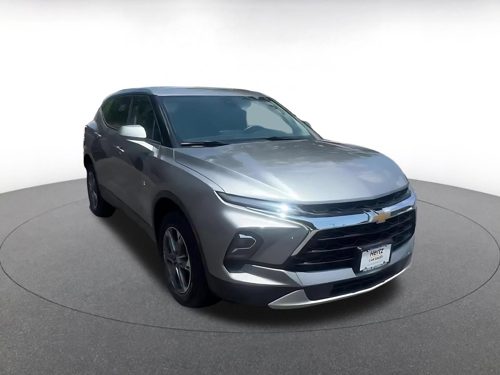 Used 2025 Chevrolet Blazer LT FWD video 2