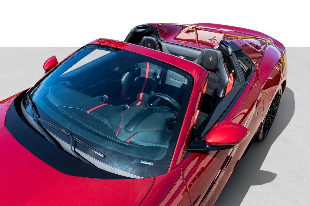 Certified 2022 Ferrari 812 GTS RWD image 32