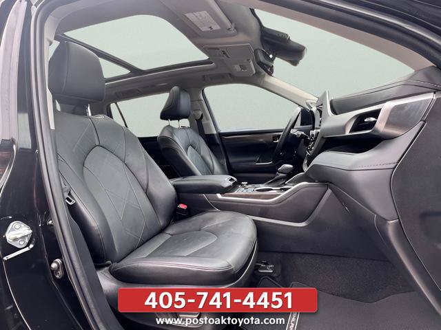 Used 2023 Toyota Highlander Platinum AWD/4WD image 33