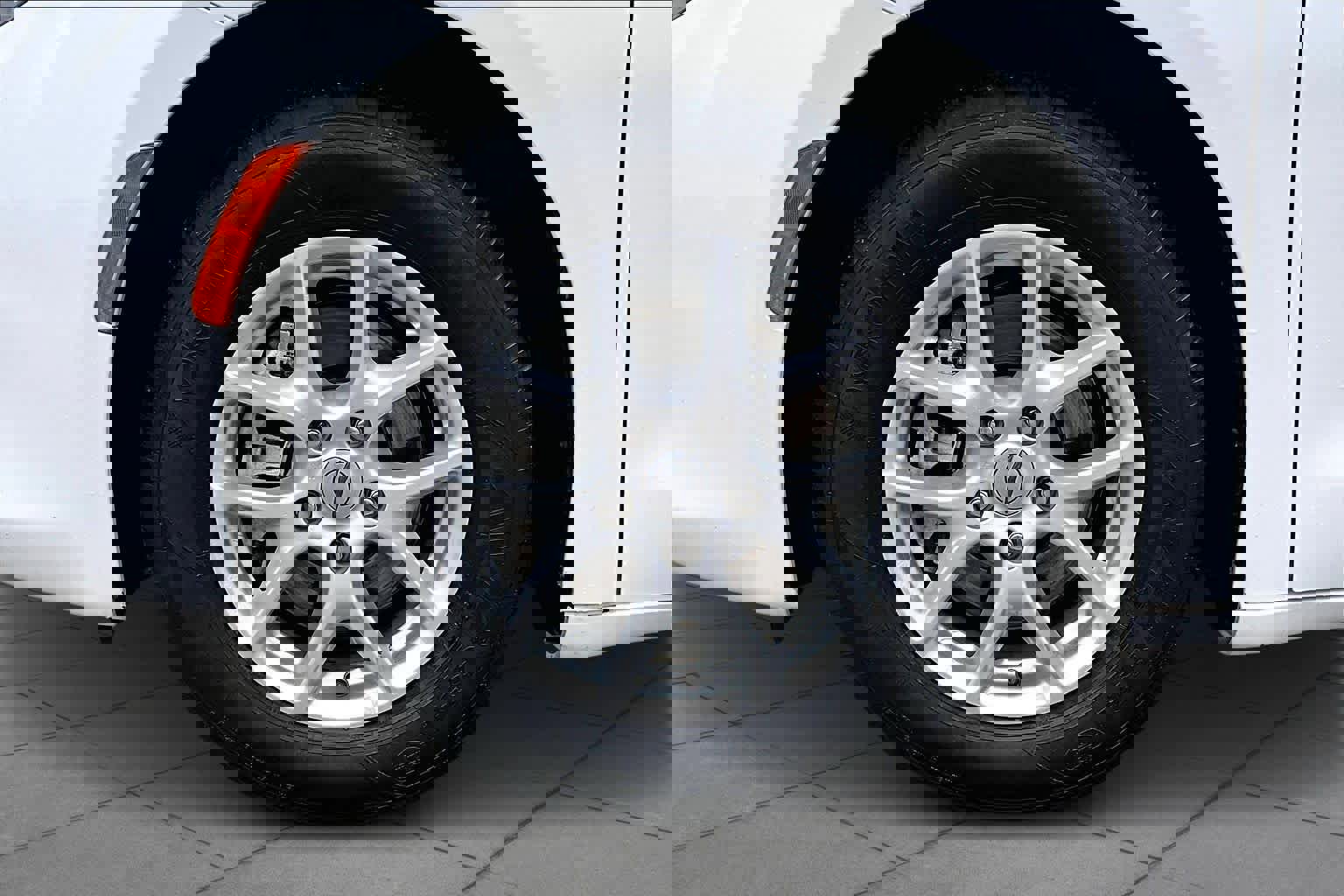 Used 2021 Chrysler Voyager Lxi image 10