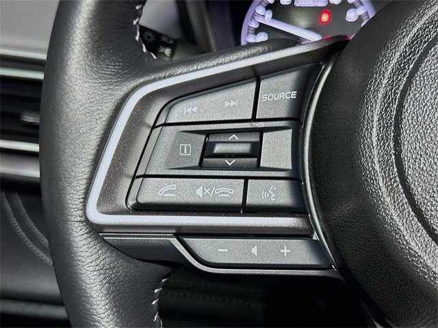 Used 2025 Subaru Outback Limited image 35