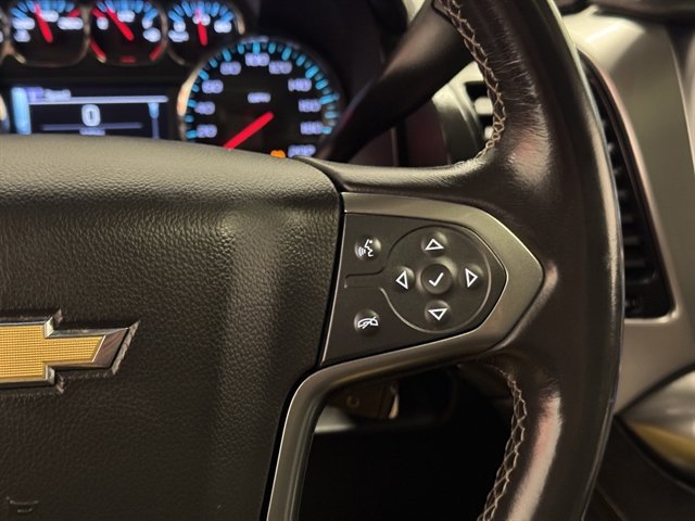 Used 2018 Chevrolet Suburban LT w/ LT Signature Package AWD/4WD image 24