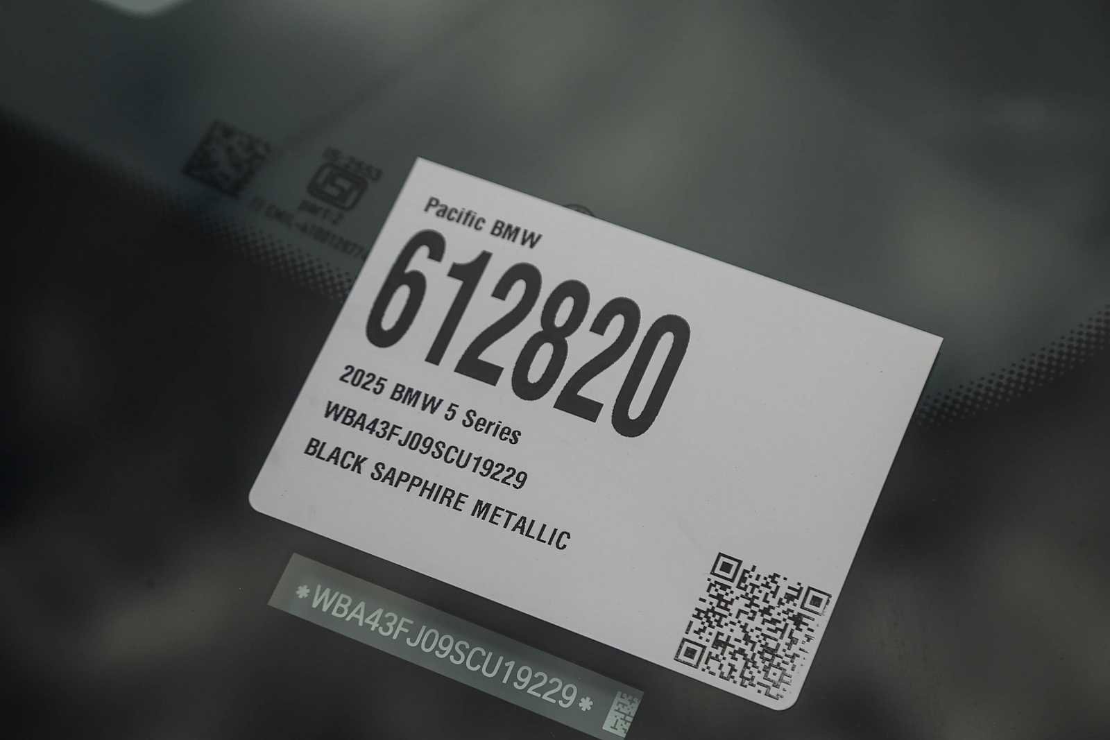 Certified 2025 BMW 530i image 24