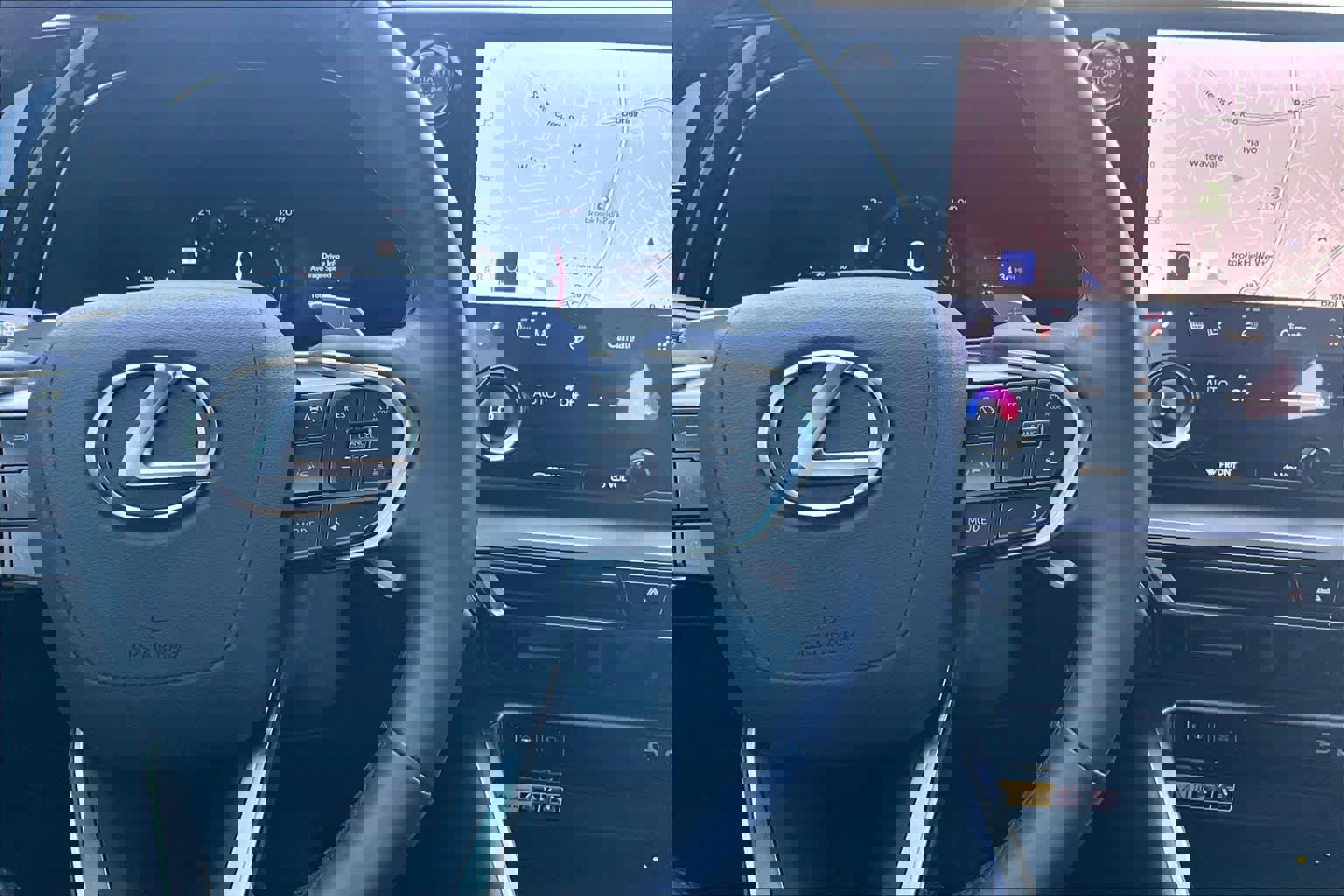 Used 2025 Lexus TX 350 Premium w/ Technology Package image 25