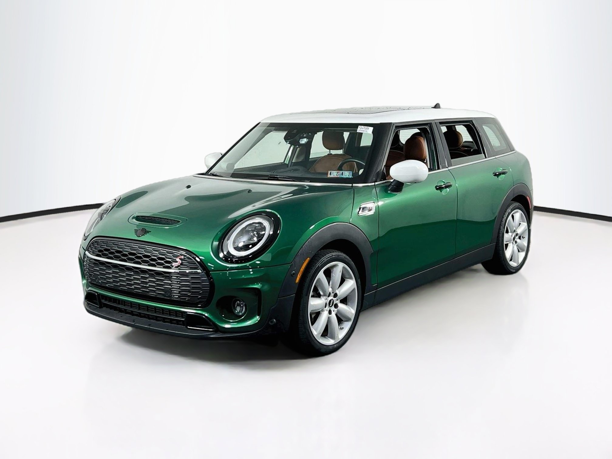 Used 2024 MINI Cooper Clubman S FWD image 1