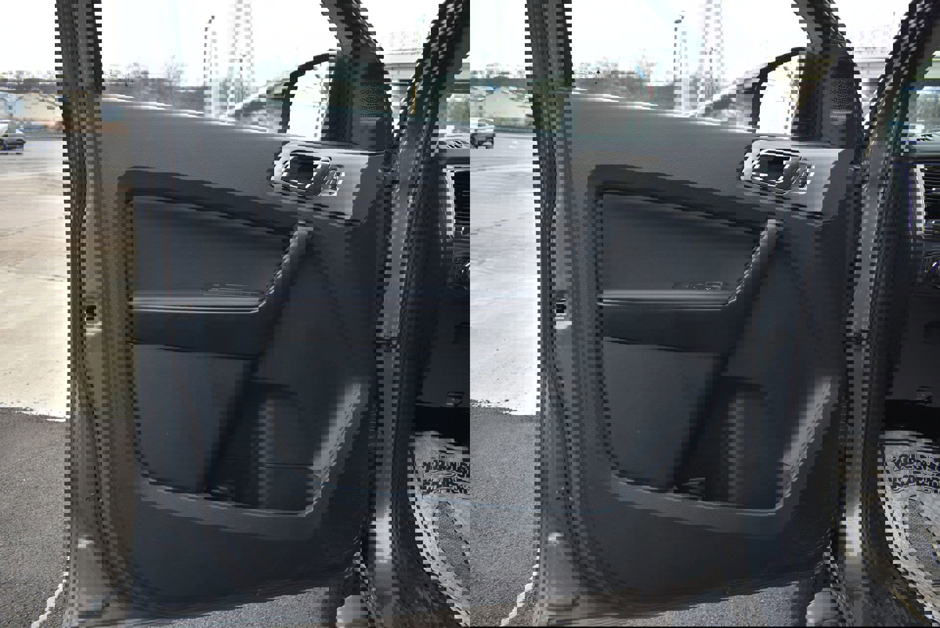 Used 2023 Ford Ranger XLT w/ Equipment Group 301A Mid image 11