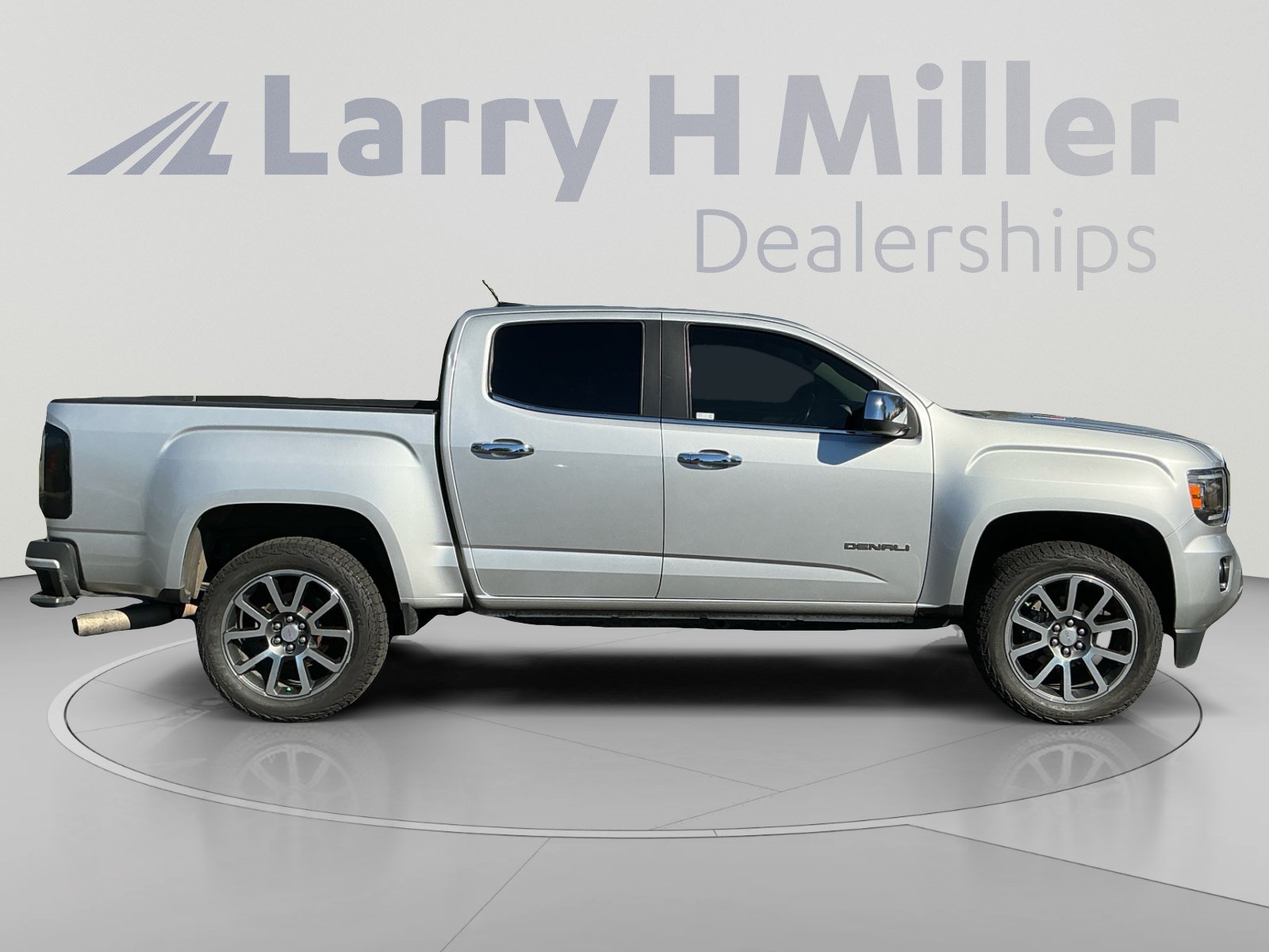 Used 2018 GMC Canyon Denali AWD/4WD image 6