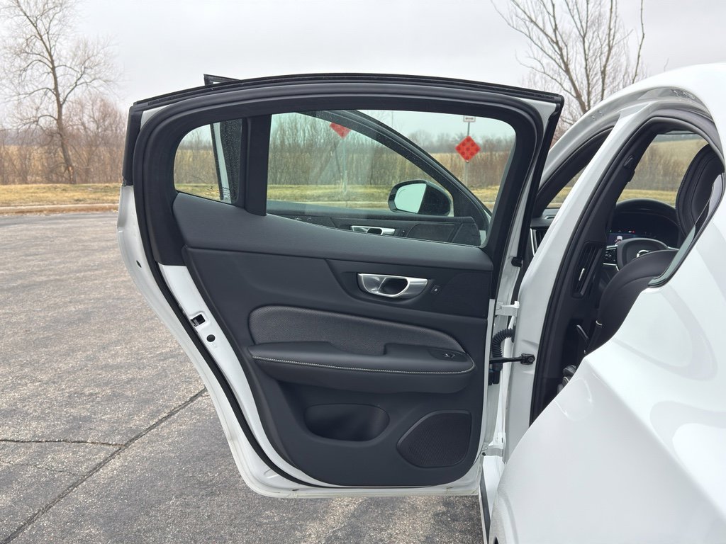 Used 2024 Volvo S60 B5 Plus w/ Climate Package image 36