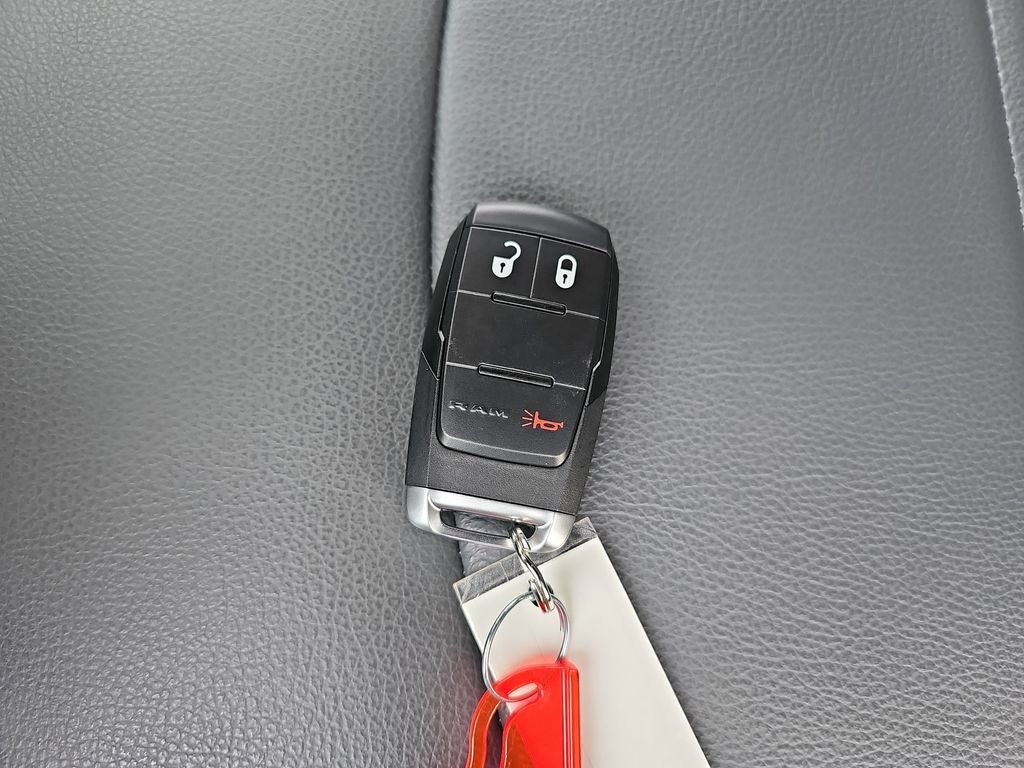 New 2024 RAM 4500 Tradesman image 34