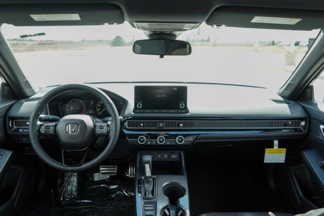 Used 2025 Honda Civic Sport image 14