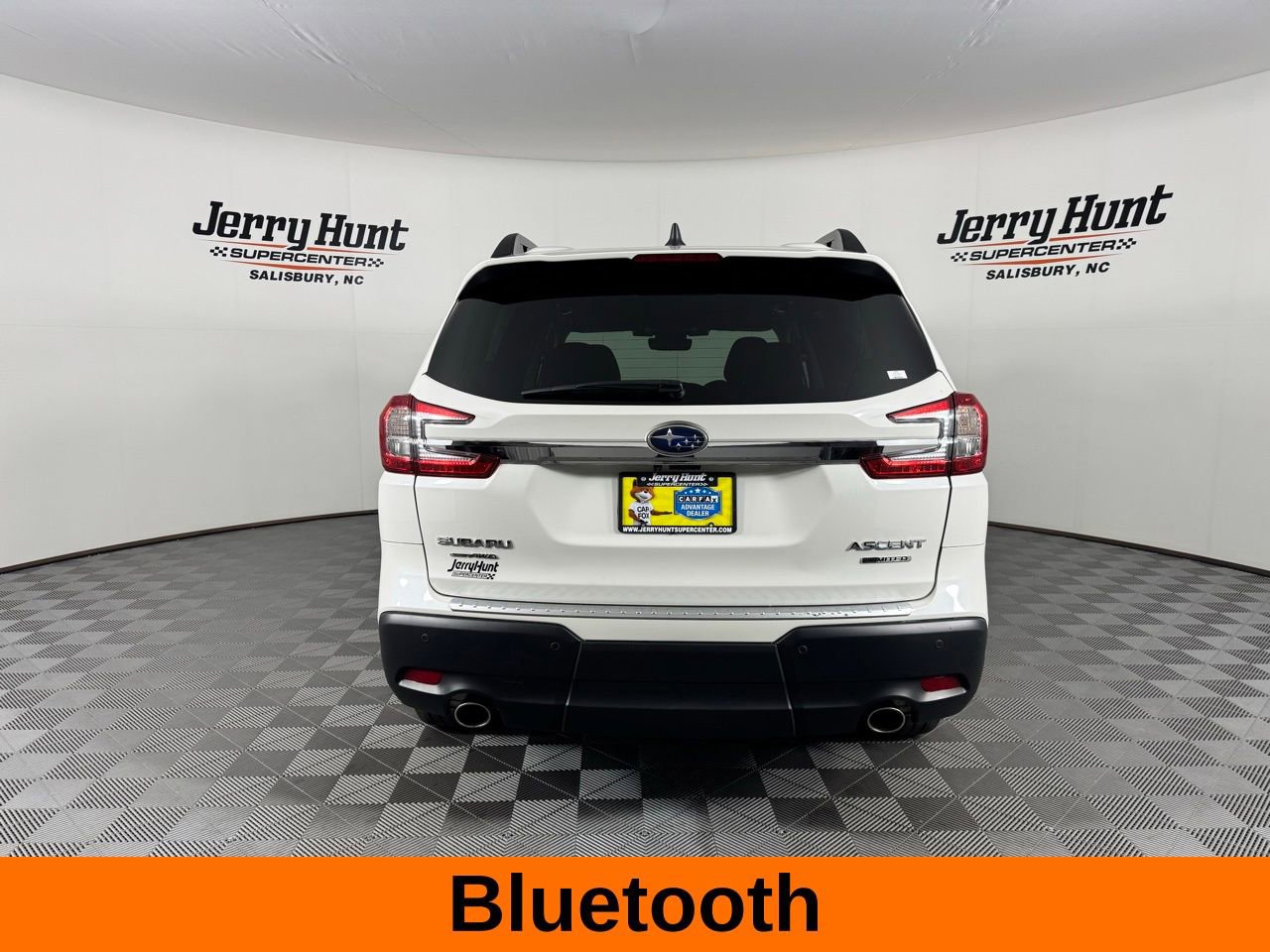 Used 2023 Subaru Ascent Limited w/ Technology Package image 8