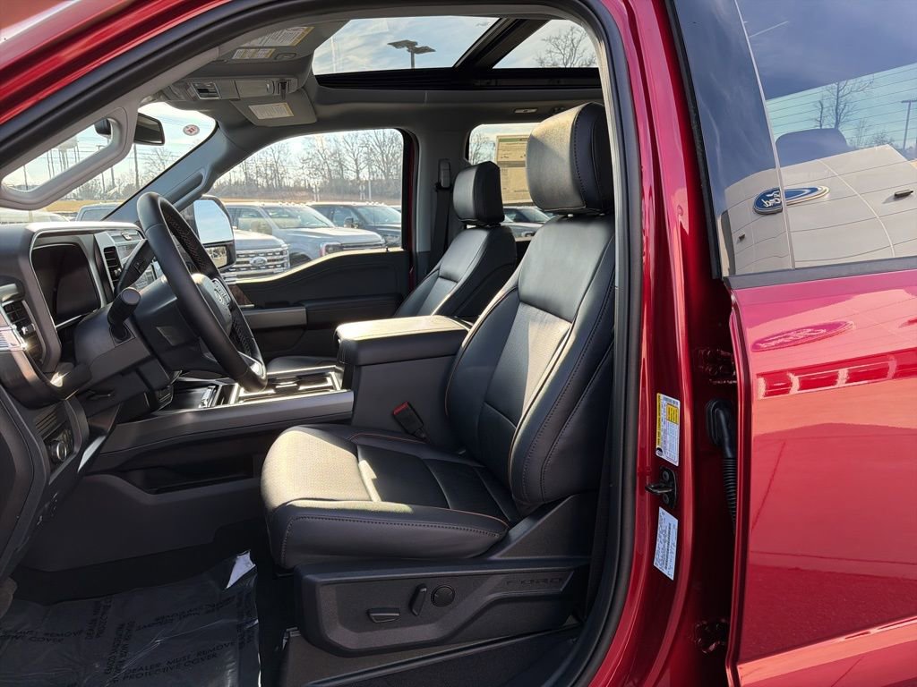 New 2026 Ford F250 Lariat w/ Black Appearance Package image 10