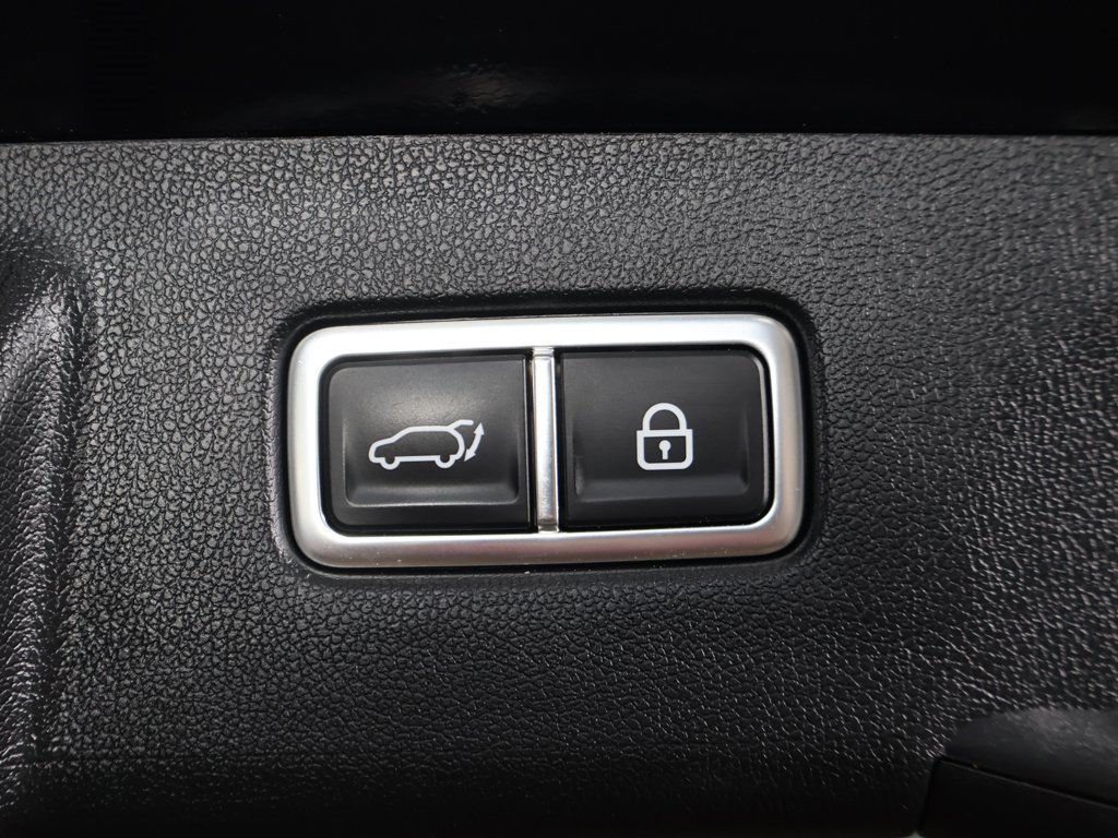 Used 2022 Kia Sorento SX Prestige image 24