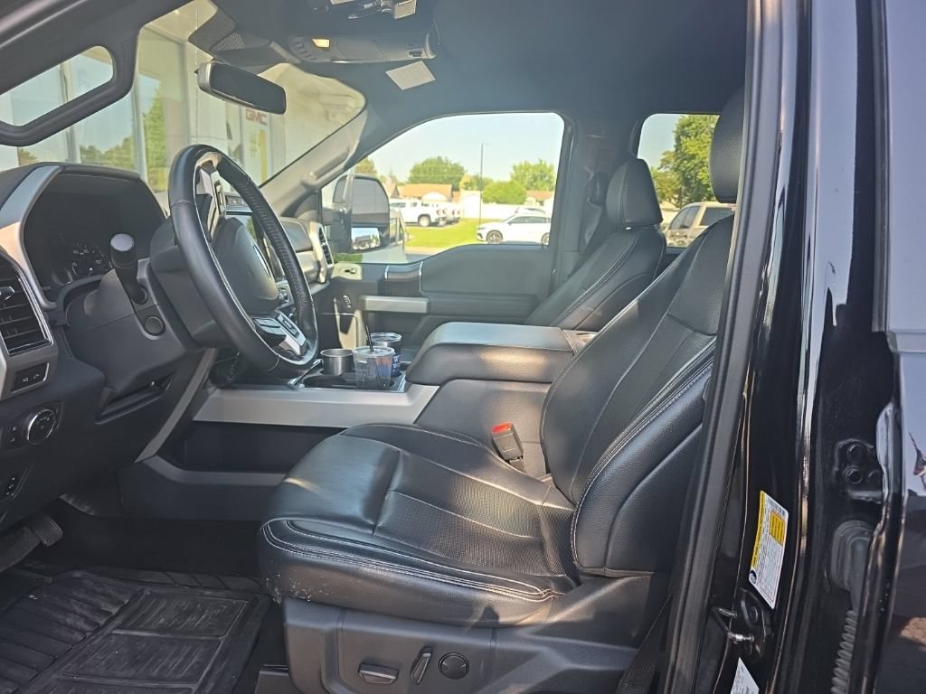 Used 2022 Ford F250 Lariat w/ Lariat Ultimate Package AWD/4WD image 17