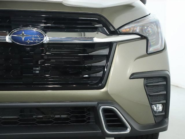 Certified 2024 Subaru Ascent Touring w/ Popular Package #2 AWD/4WD image 7