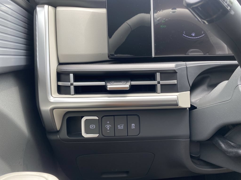 New 2027 Hyundai Santa Fe SEL FWD image 19